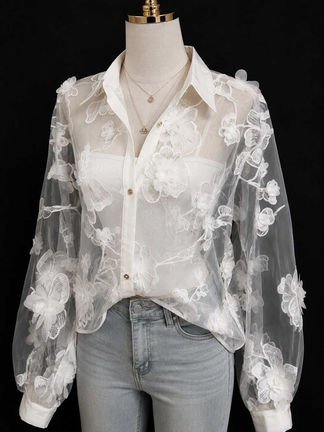 Chemisier voile brodé fleurs 3D – Blanc